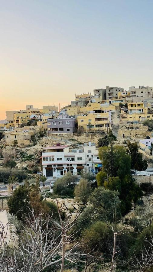 Ad Deir Guesthouse Wadi Musa Exteriér fotografie
